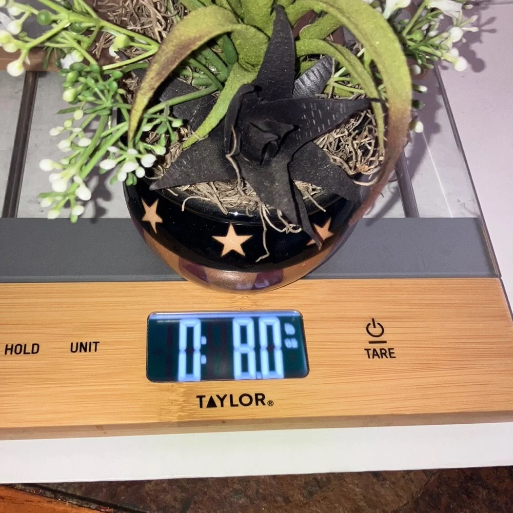 American Flag Theme‎ Planter with Faux Greenery